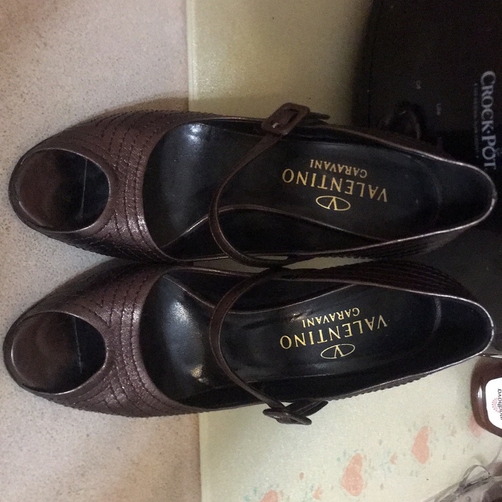 Valentino Garavani bronze heels